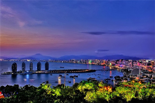 平凉有什么景区免费景点（平凉旅游必去十大景点）